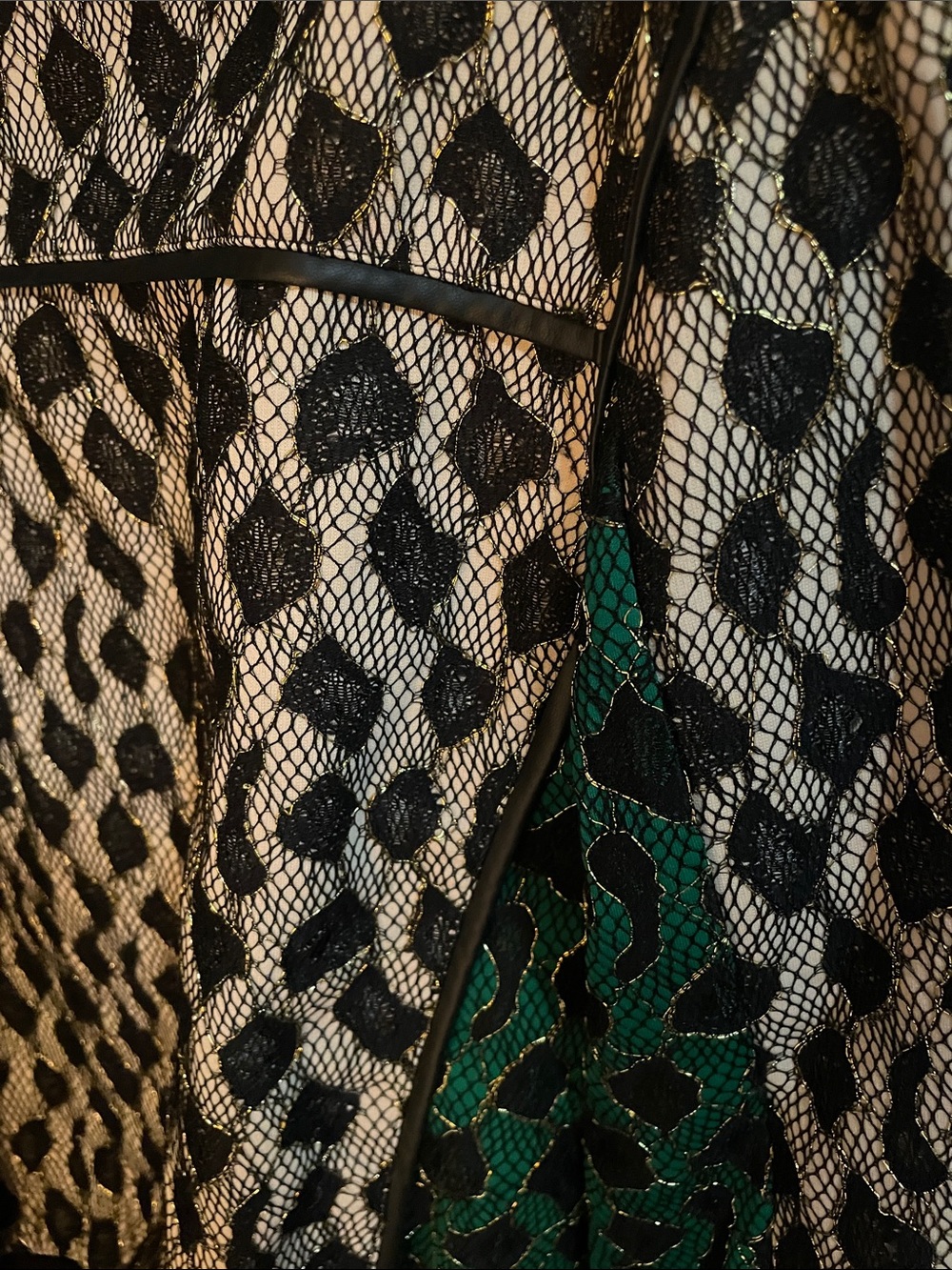 ENGLISH ROSE LACE SWEATER - Picture 8 of 17